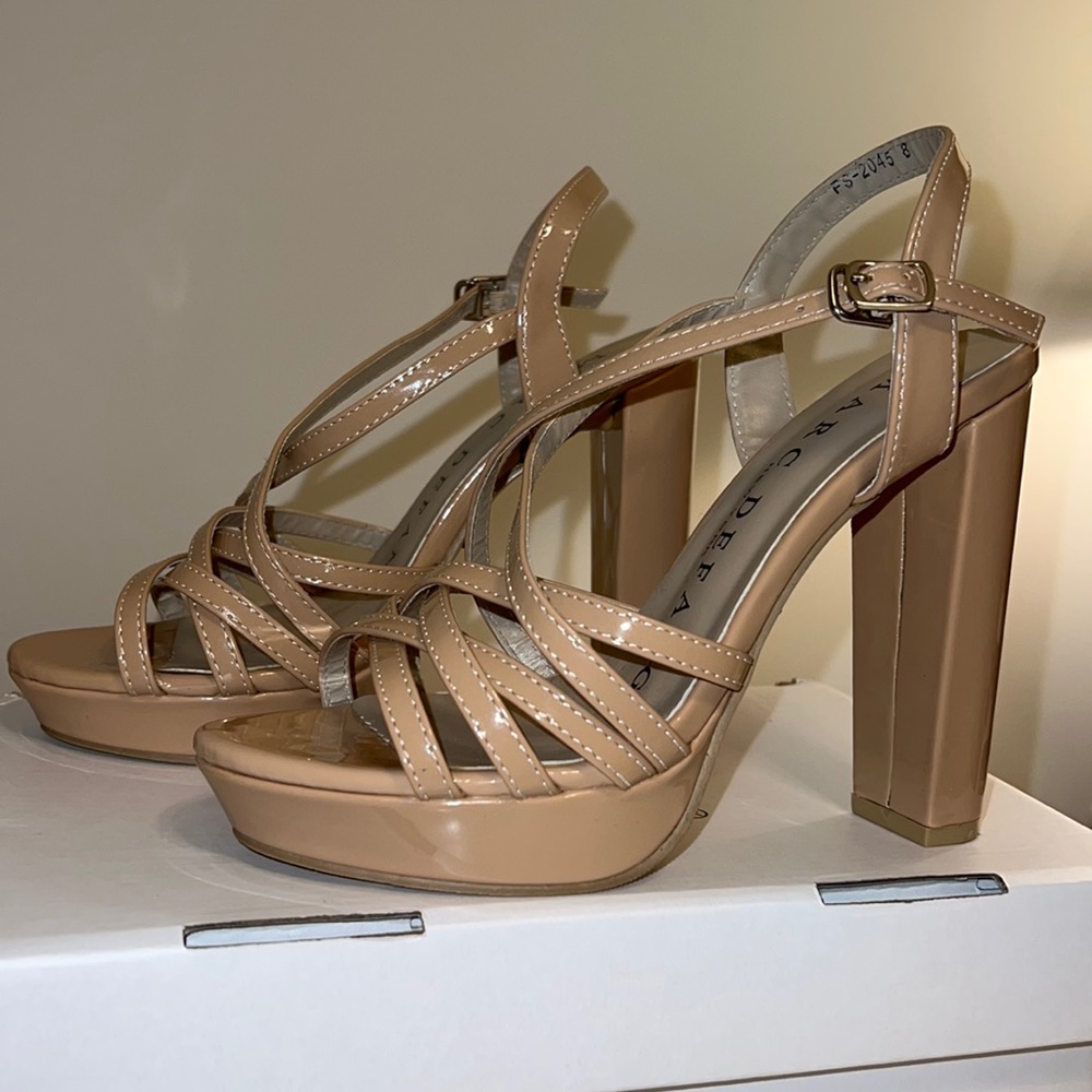 Marc Defang Pageant Heels Size 8
